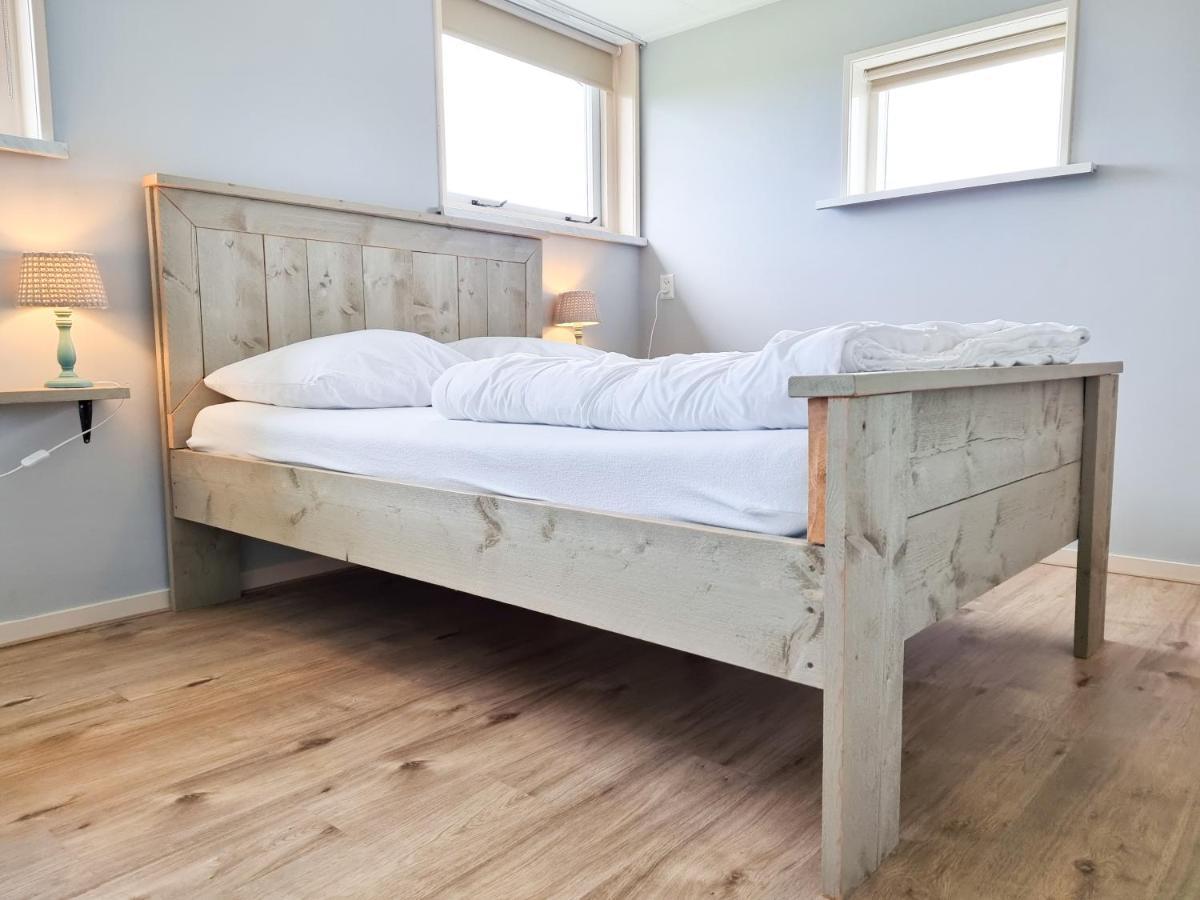 Landelijk Gelegen Vakantiebungalow Ok19 Oostkapelle Luaran gambar